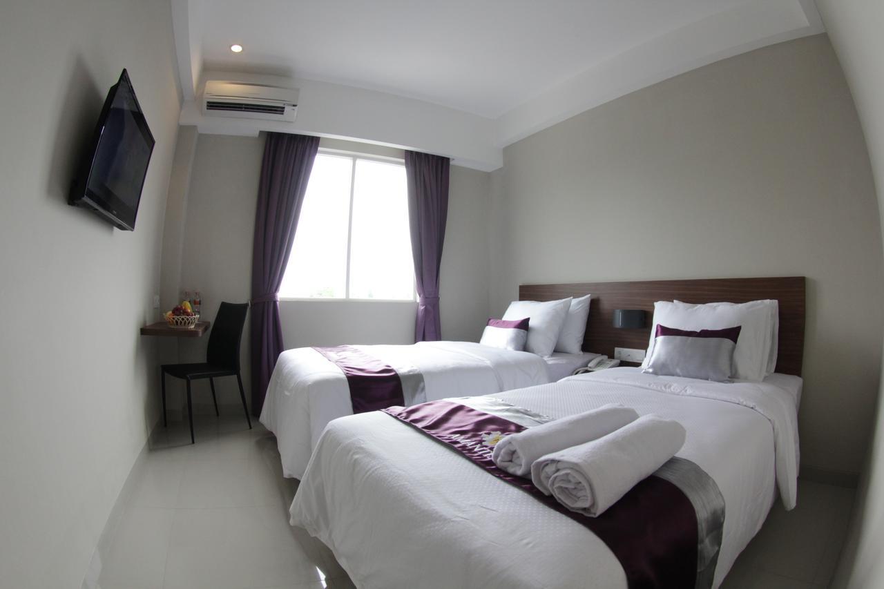 Amantis Hotel Demak Стая снимка
